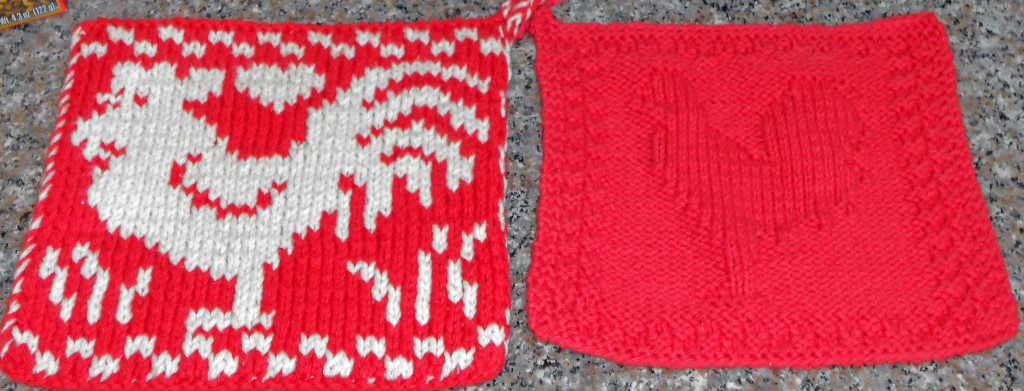 Rooster double knit potholder compared to earlier dishcloth with contrasting stitches to outline a rooster.